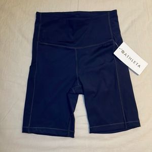 Athleta Ultimate Stash Pocket 7” Short